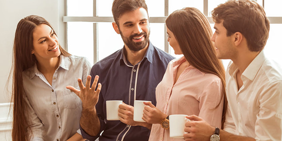 Las pausas para fumar, café, hacer llamadas podrán descontarse de la jornada laboral
