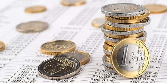 Patronal, autónomos, economistas y asesores fiscales reclaman una moratoria fiscal
