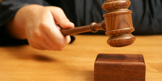Condenada una empresa a indemnizar a una trabajadora que cobró menos que sus compañeros varones
