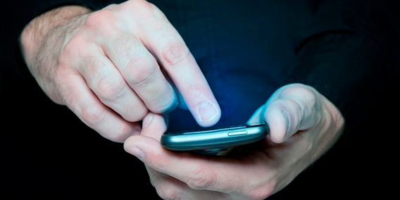 El administrador de una página web que ha insertado el plug-in de un tercero, como el botón ‘Me gusta’ de Facebook es corresponsable de esa fase del tratamiento de datos