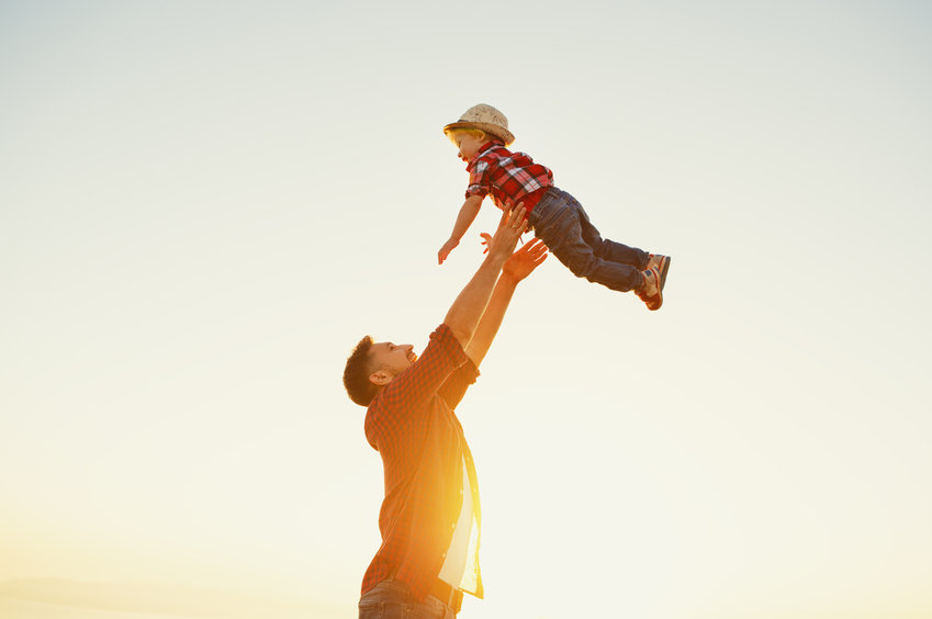 Reconocido el complemento de maternidad con efecto retroactivo desde la jubilación a un padre