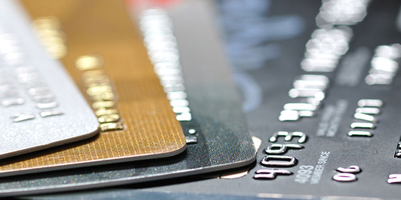 Renta 2018, la AEAT ultima un sistema para poder pagar con tarjeta de crédito o transferencia instantánea