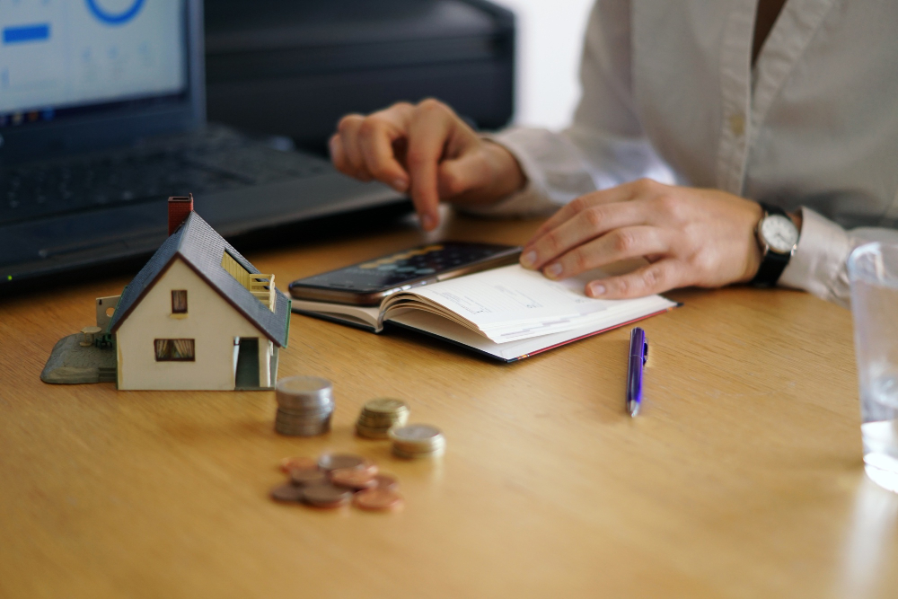 Claves de la nueva Ley de Vivienda: tope del alquiler a todos los propietarios y rebaja a cinco las casas de un gran tenedor