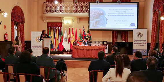 Nuestro compañero Francisco Sanchez, miembro de la junta directiva de CEIM y de AESAE (en la que participa ALARIS-GRUPO ADADE) recibe el premio PREVER 2019