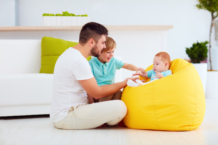 ¿Cómo serán los permisos de paternidad y maternidad en 2022?