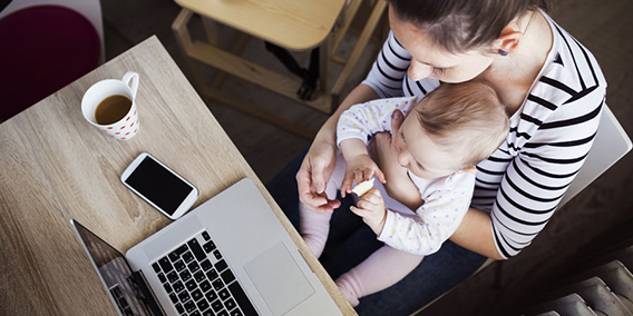 Las autónomas tendrán ayudas en sus cuotas por maternidad, aunque no se den de baja con el nuevo cambio de criterio