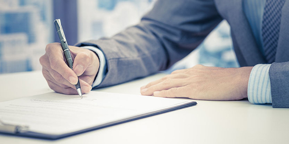 Proteger al consumidor que celebra contratos vinculados