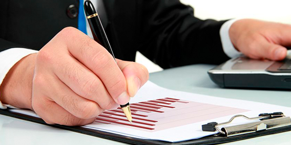 Autónomos y pymes podrán presentar el modelo 347 en febrero