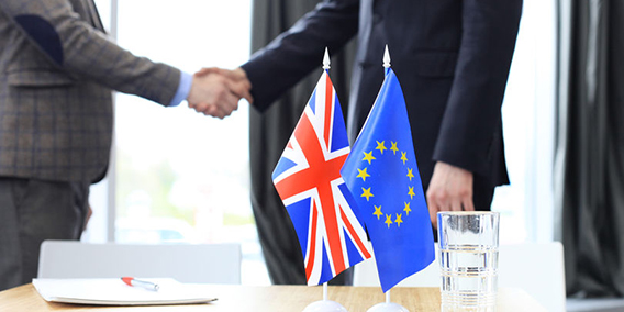 Hacienda avisa a las pymes sobre el Brexit