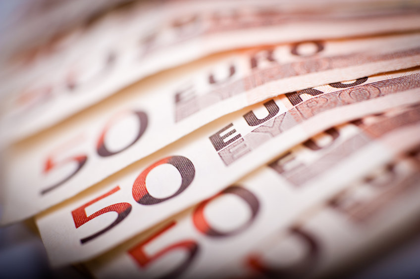 El Gobierno ampliará en seis meses la carencia en el pago de los créditos ICO