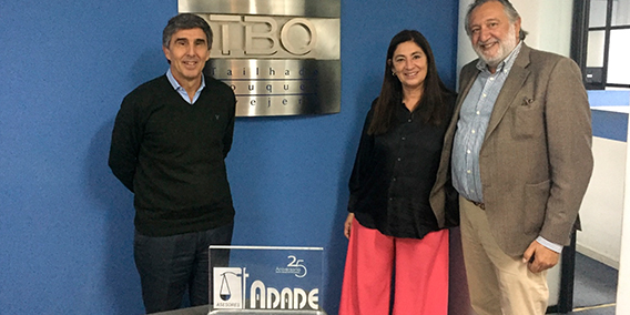 El Vicepresidente de ADADE/E-Consulting visita la oficina de ADADE en Buenos Aires