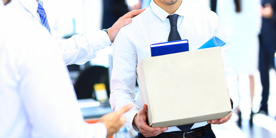 Los empleados afectados por un ERE con acuerdo sí pueden recurrir su cese