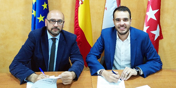 El Grupo ADADE/E-Consulting firma un acuerdo de colaboración con la empresa internacional Blue Consulting