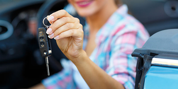 ¿Qué dice la DGT, sobre la deducción del renting del coche para los autónomos? 