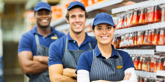 ¿Puede prohibir la empresa a un empleado vestir como quiera?