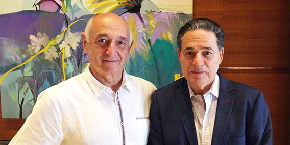 D. Evaristo Garcia Villanueva, vicepresidente de la Fundación ADADE con el Dr. Arístides Royo ex presidente de la República de Panamá
