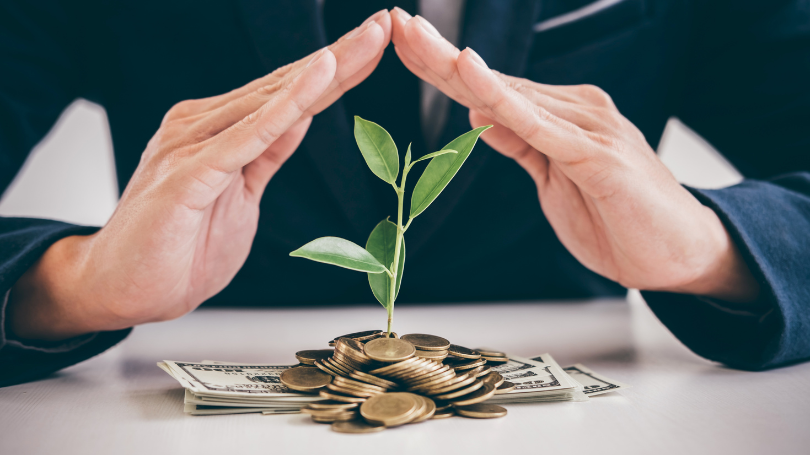 ¿Cómo deben controlarse las inversiones extranjeras en las empresas estratégicas de España?