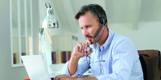 Las trabas regulatorias que bloquean el teletrabajo