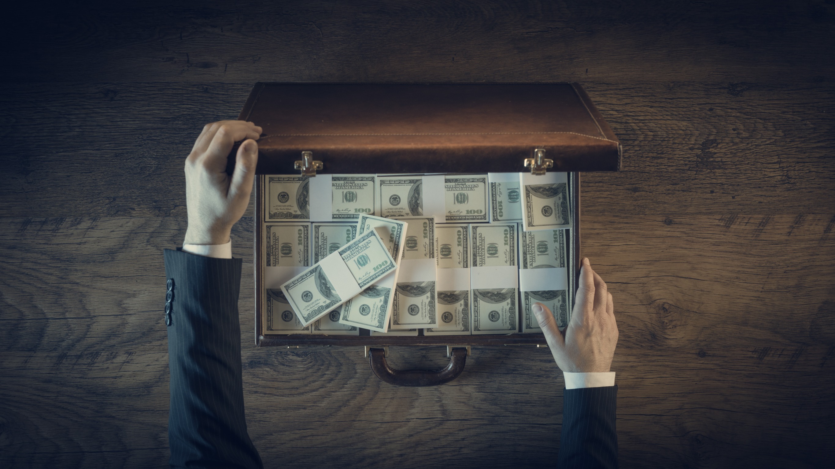 Los 27 respaldan la primera normativa UE para rastrear transferencias de criptoactivos y prevenir blanqueo